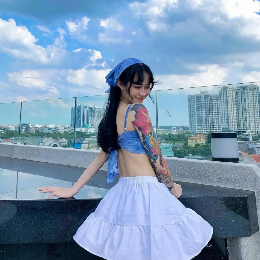 泰勒·汤姆林森:瞧你内样